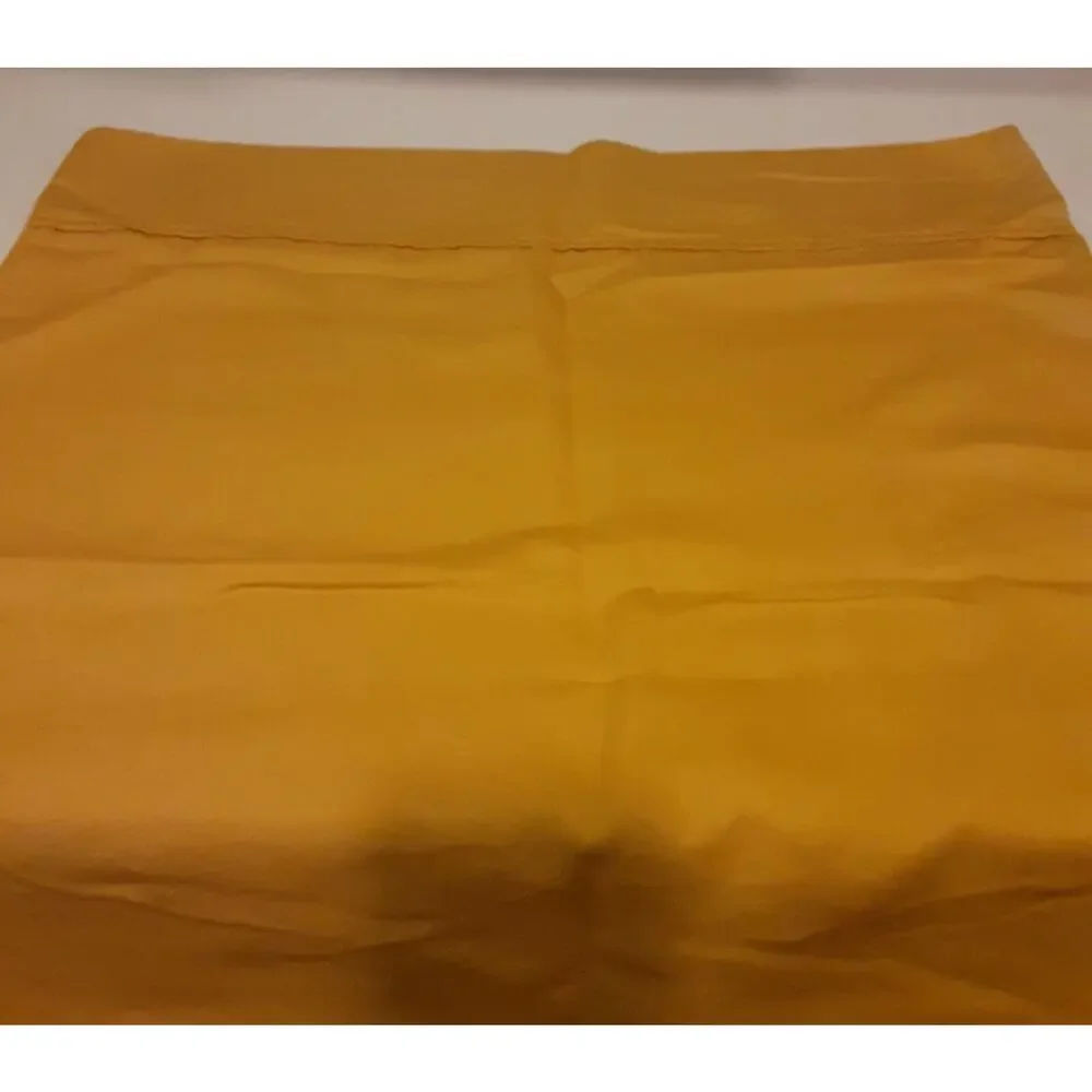 Devon Collection 4pc Sheet set Queen Golden Raisin Masculine